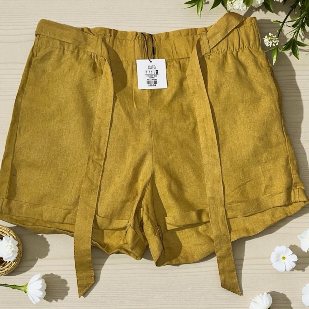 H&M Yellow Shorts💛